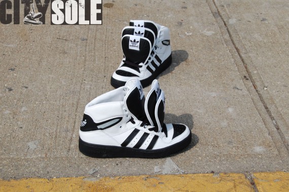 Jeremy Scott x adidas Originals JS 3 Tongue - White - Black | Available