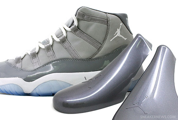 Air Jordan Xi Retro Cool Grey Inserts