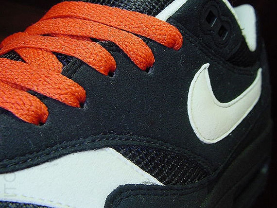 Nike Air Max 1 - Black - Sail