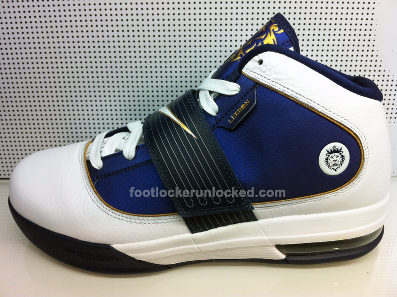 Nike Zoom Lebron Soldier Iv Akron 1