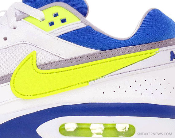 Nike Air Classic BW - White - Hot Lime - Team Royal Blue