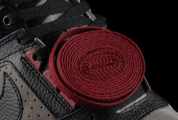Nike Delta Force Hi Blk Gr Red 06