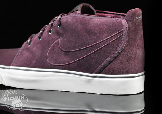 Nike Toki Mid Suede Pack 11