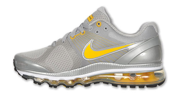 Nike Wmns Air Max 2010 Livestrong 03