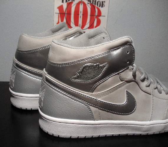 Air Jordan 1 Silver Wcc Jesse James 03