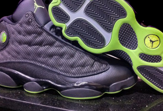 Air Jordan 13 Black Altitude Green New Images 1