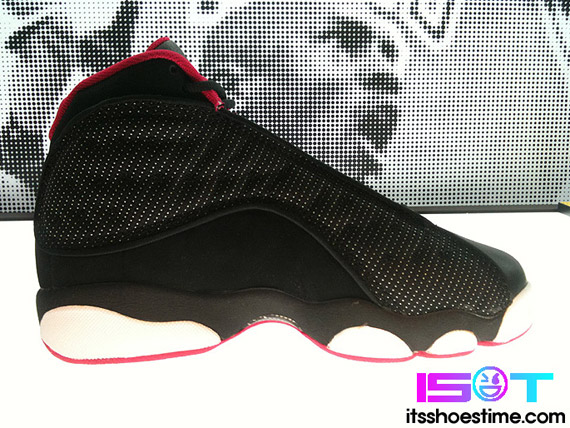 Air Jordan 13 Retro Gs Black Voltage Cherry New Photos 2