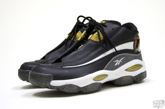 Complex 25 Greatest Basketball Sneakers 10