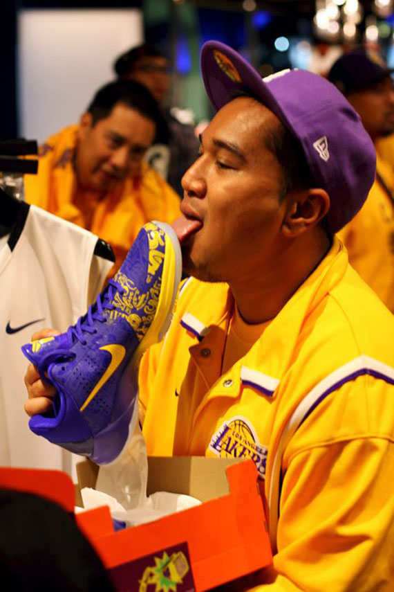 Nike Vault 5 Rings Opening 09