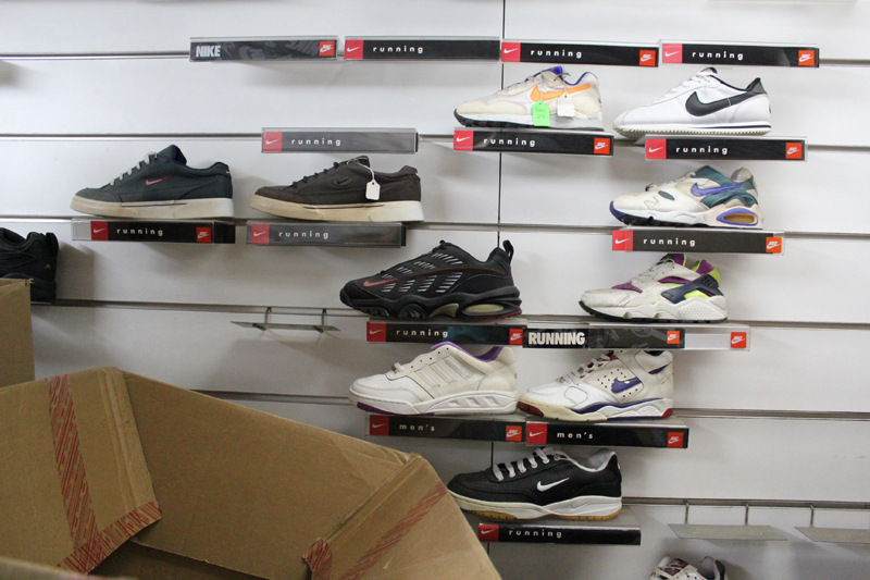 Deadstock Nike