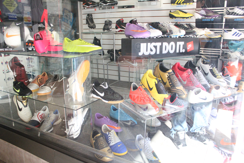 Deadstock Soccer