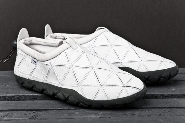 Nike Acg Air Moc Scrap White Anthracite 1 1