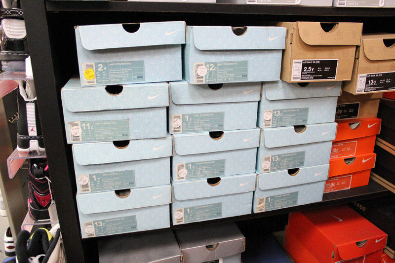 Nike Play Dynamo Stock