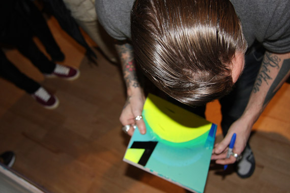 Nike Size The Event 6