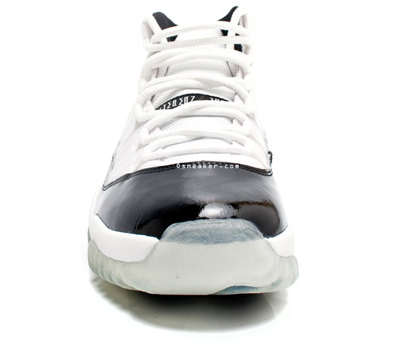 Air Jordan Xi Retro 2011 Osneaker 02