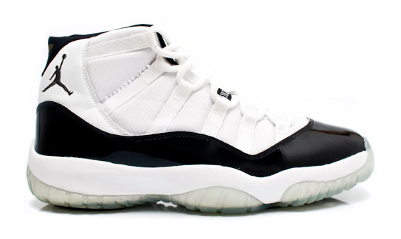Air Jordan XI 'Concord' - 2011 Retro