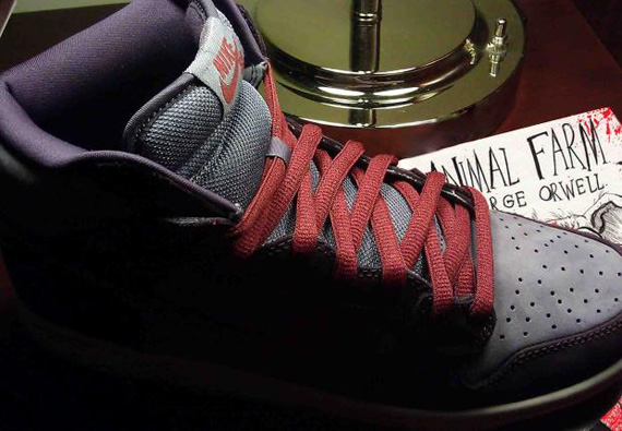 Nike Sb Dunk High Plum 2011 01