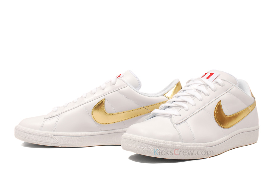 438959 100 2 Tennis Classic 100 Bw