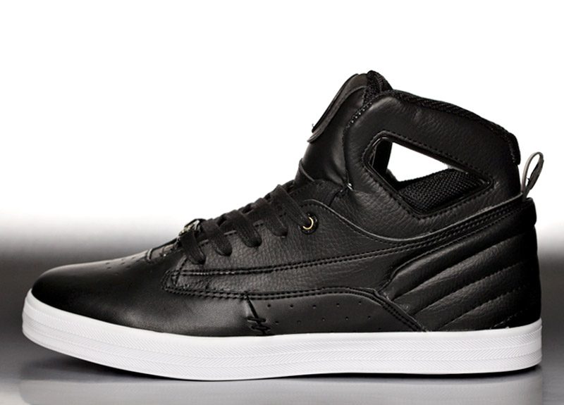 Chiv Hamachi Black 01