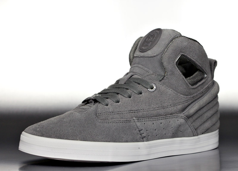 Chiv Hamachi Gray 02