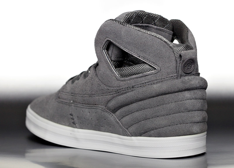 Chiv Hamachi Gray 03