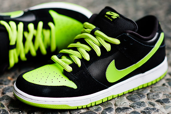 Nike SB Dunk Low - 'J-Pack' - Black - Neon Green