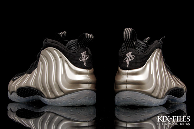Nike Air Foamposite One Metallic Pewter 2