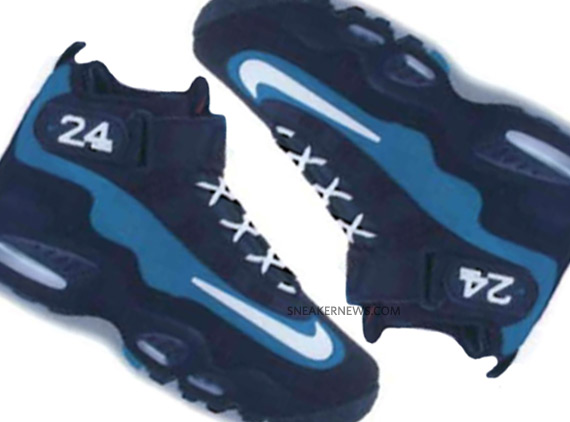 Nike Air Griffey Max 1 - Black - White - Freshwater | August 2011