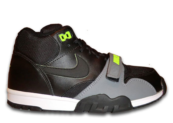 Nike Air Trainer 1 Black Grey Volt 2011