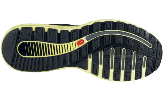 Nike Lunarmax Vortex Dark Grey Dark Grey Volt Victory Green 01