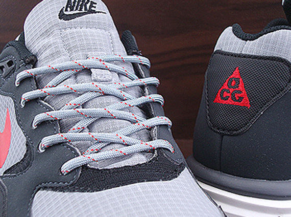 Nike Acg Lunarwood Matte Silver Challenge Red Black 01