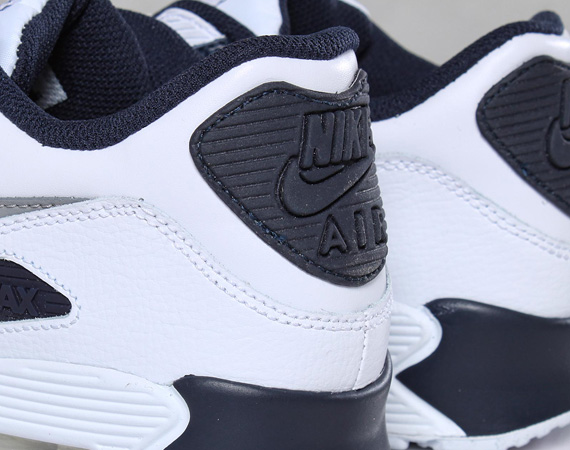 Nike Air Max 90 White Medium Grey Obsidian Summary