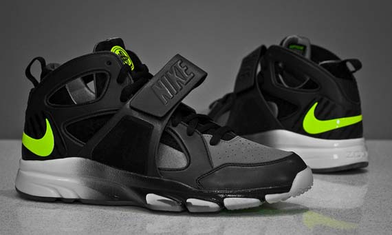 Nike Huarache Tr Cg Cf Volt 04