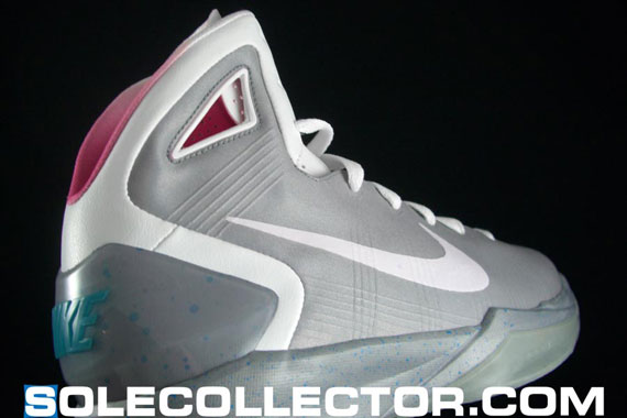 Nike Hyperdunk 2010 Mcfly 02