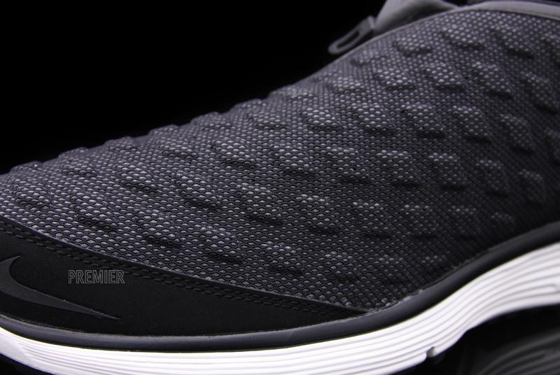 Nike Lunar Orbit Black Summit White 4