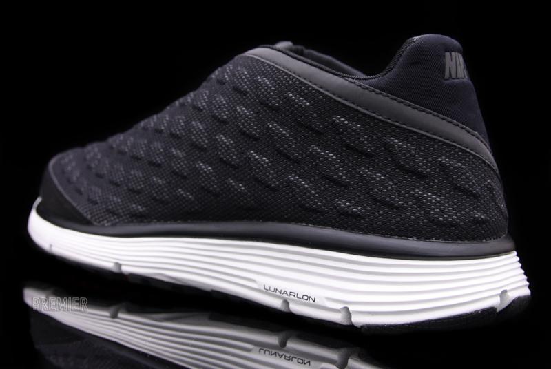 Nike Lunar Orbit Black Summit White 5