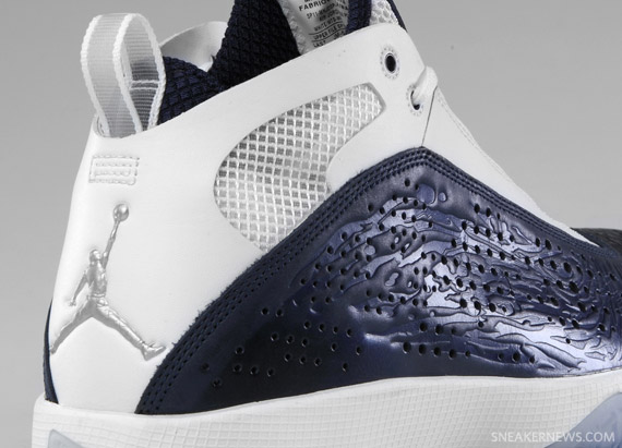 Air Jordan 2011 - Georgetown University PE