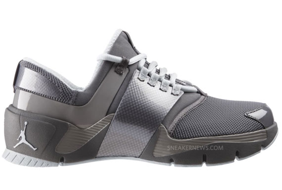 Jordan Alpha Trunner Cool Grey 04