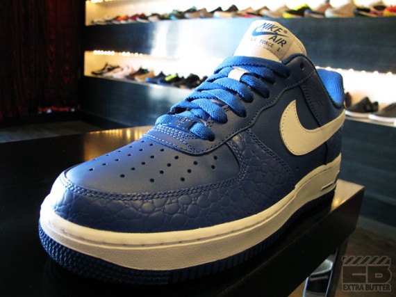 Nike Air Force 1 Low - Varsity Royal - White