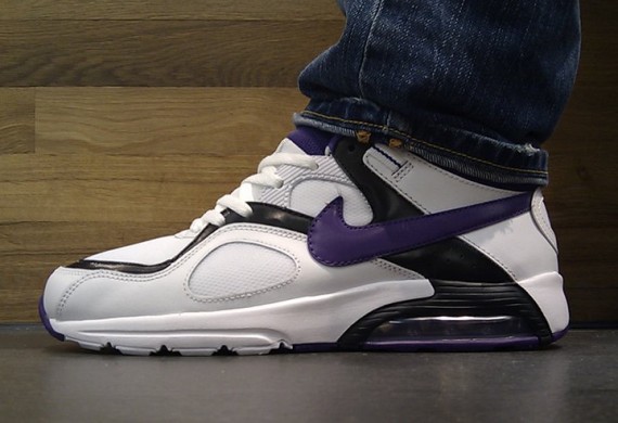 Nike Air Max Go Strong – White – Black – Club Purple