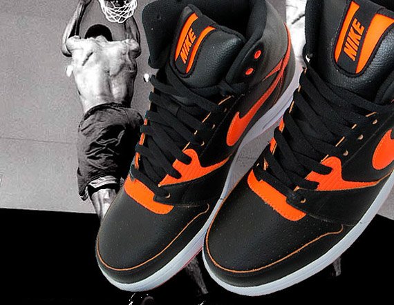 Nike Air Phenom Premium - Black - Total Orange
