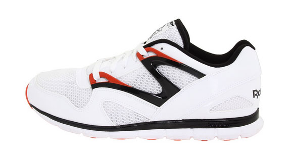 Reebok Lifestyle Omni Run White Black Red 04