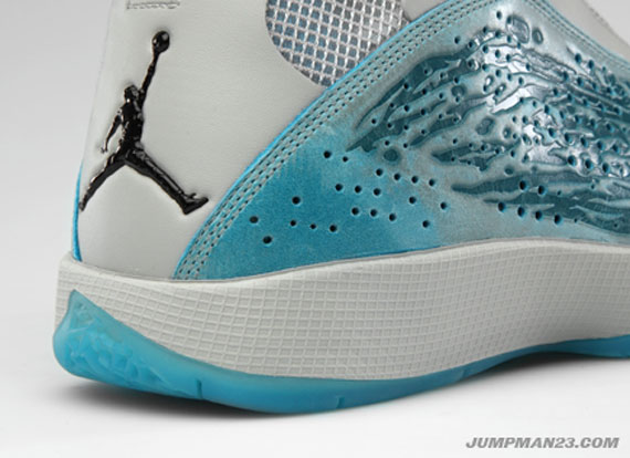 Air Jordan 2011 Tech Grey Black Orion Blue Chlorine Blue 05