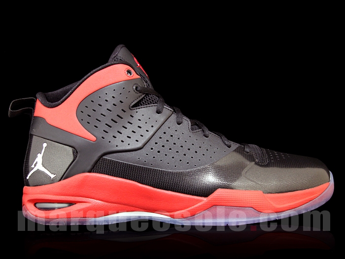 Air Jordan Fly Wade Black Red 2