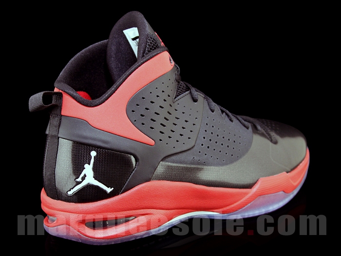 Air Jordan Fly Wade Black Red 4