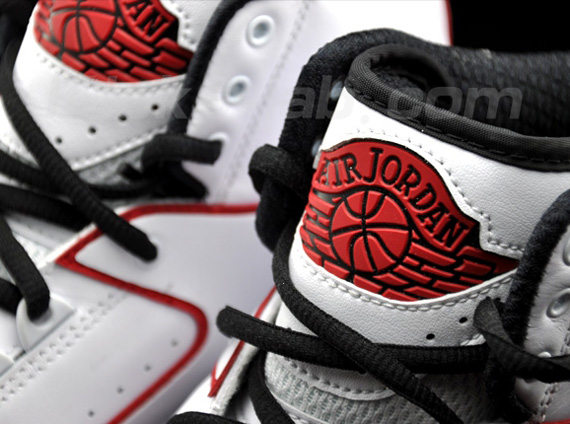Air Jordan II Max – White – Black – Varsity Red | New Photos