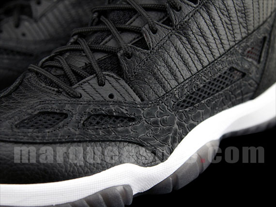 Air Jordan Xi Ie Low Blk 2011 08