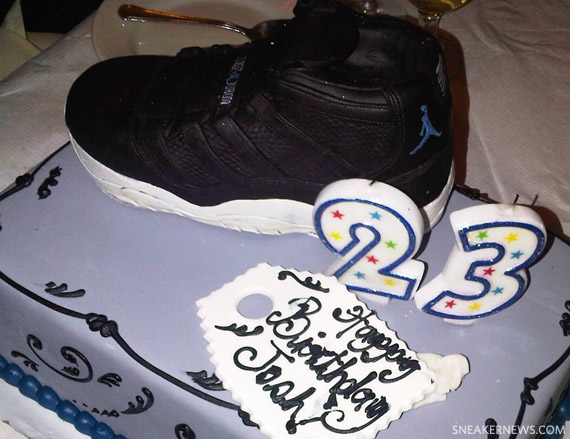 Air Jordan XI Space Jam Birthday Cake