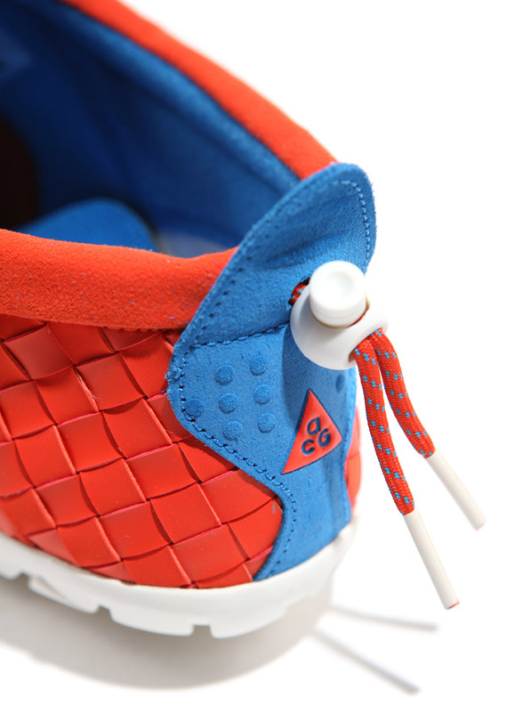Nike Acg Air Moc Team Orange White Blue 02