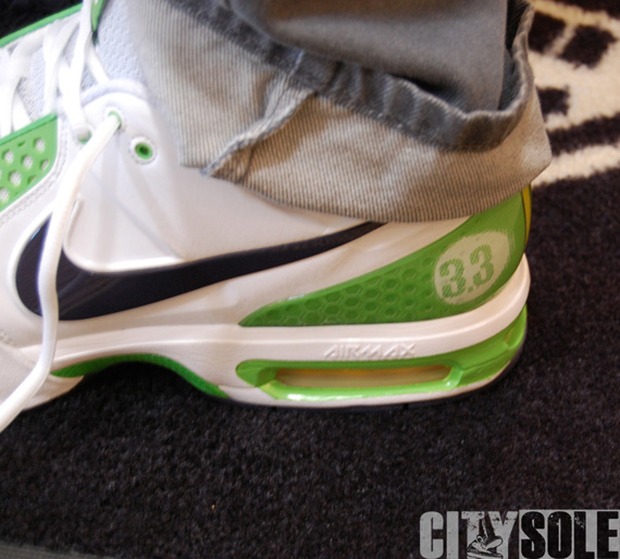 Nike Air Max Courtballistec 3.3 White Green Apple Yellow 04